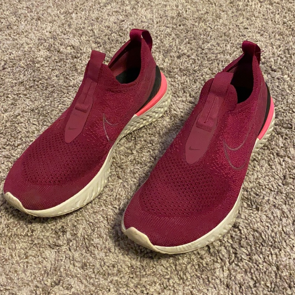Purple Nike Flyknit Phantom
